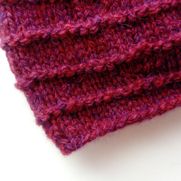 Alpaca berry hat