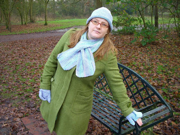 Keyhole scarf