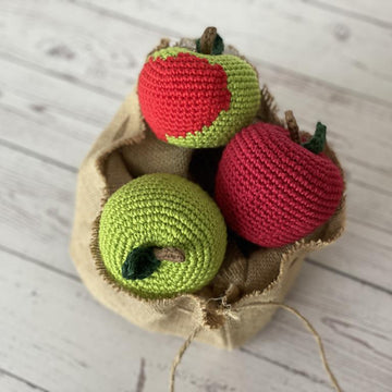 Apple Amigurumi