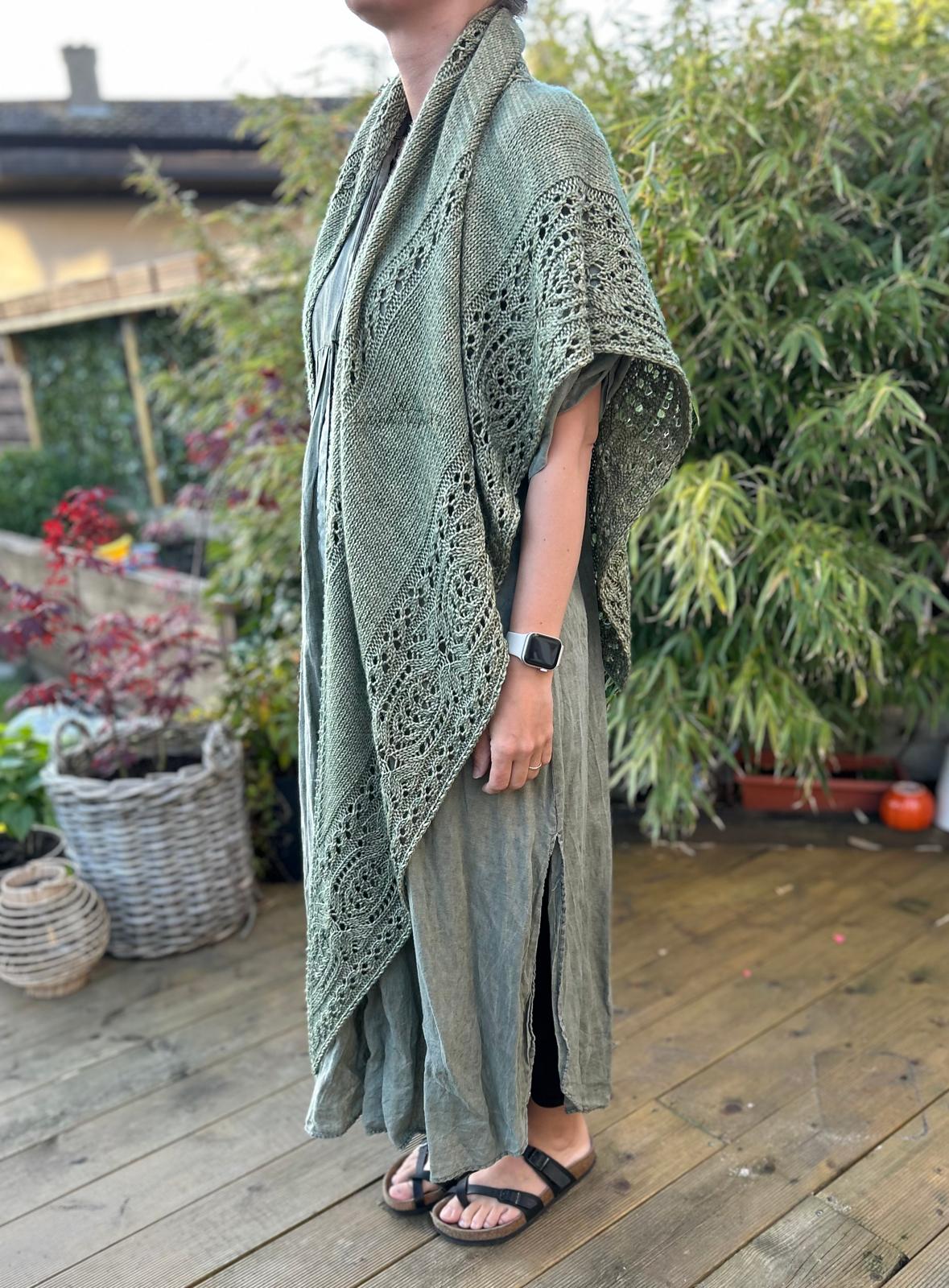 Elven Song Shawl