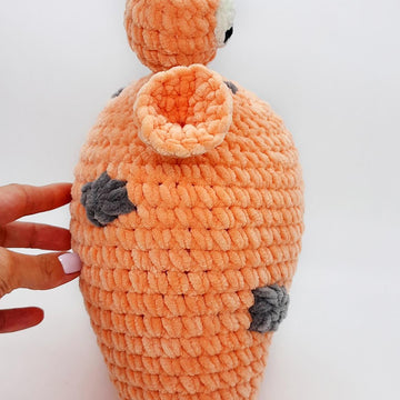 Amigurumi alien plush