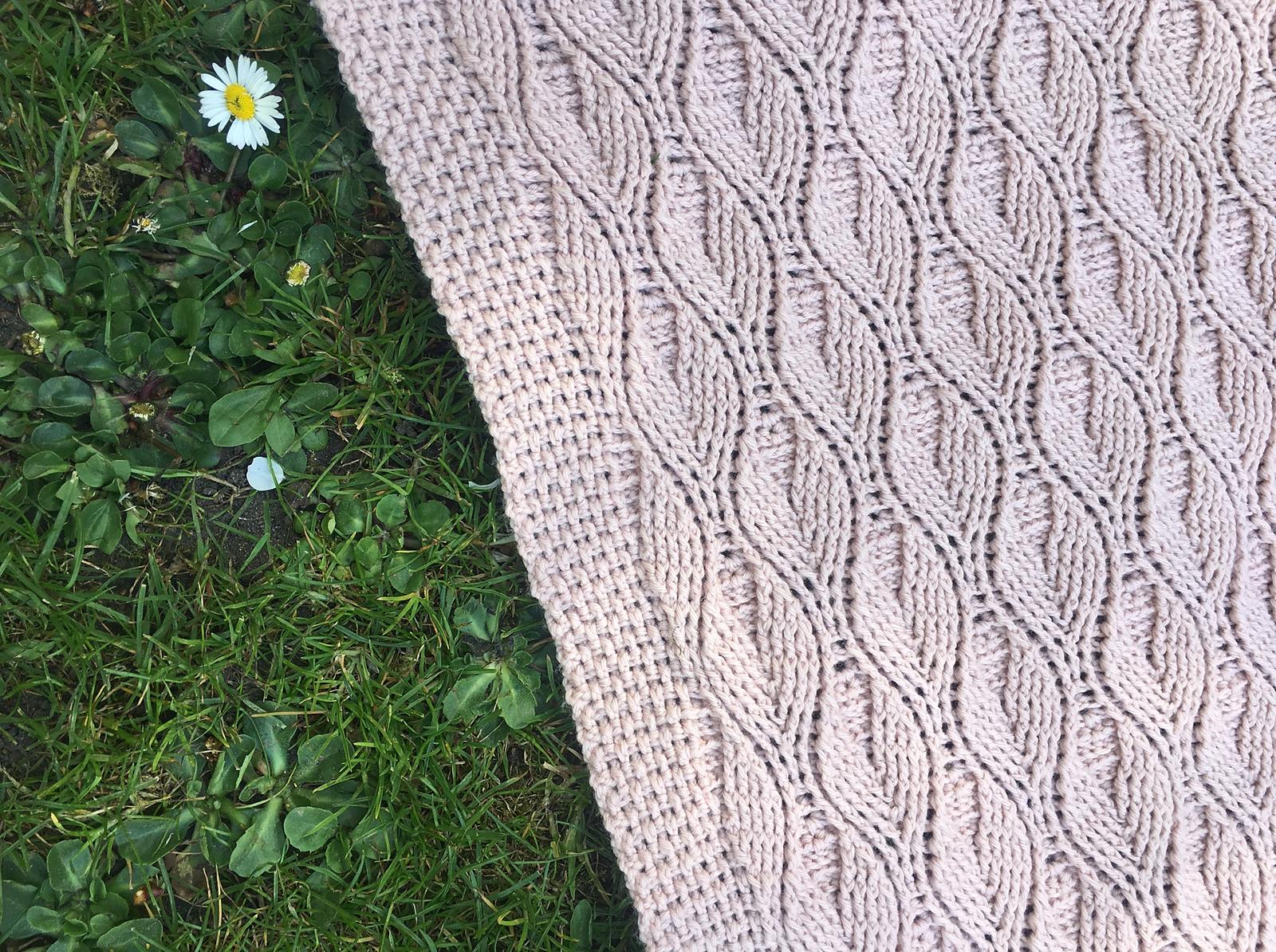 Tulipan baby blanket