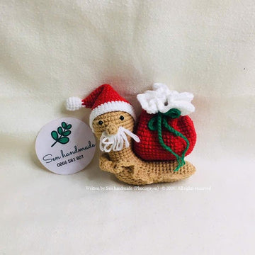 Santa Snail- crochet pattern- PDF file- English