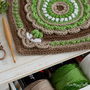 Verdant Spring 12-inch Square