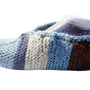Easy Colorful Slippers in Straight Needles Knitting Pattern
