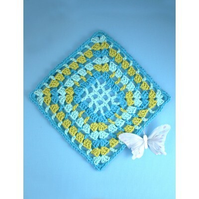 Sea Shades Dishcloth in Lily Sugar 'n Cream Solids