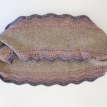 Vintage Lace Infinity Loop