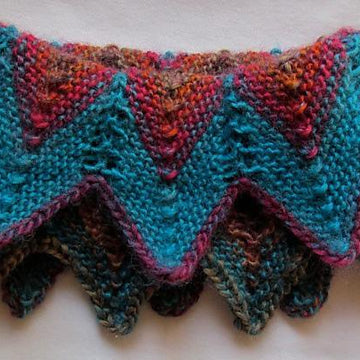 Starburst cowl – buttoned or round