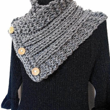752-HECTANOOGA Side Buttoned Knit Scarf Cowl
