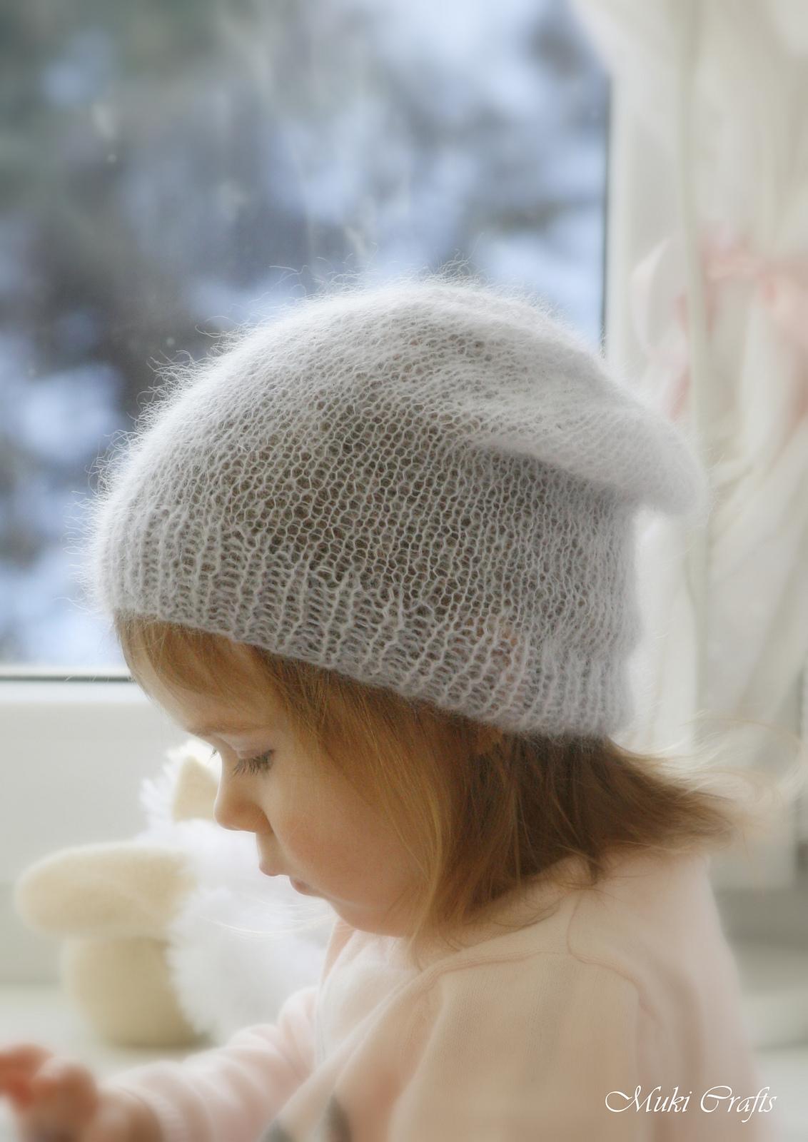 Iris hat