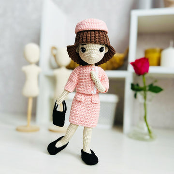 Crochet doll pattern, amigurumi doll, crochet doll clothes, Miss 1960s