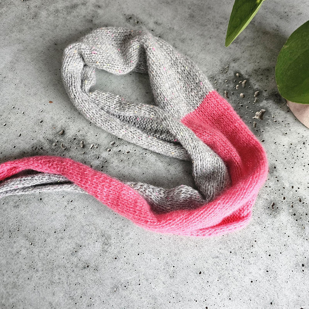 Cashmere Skinny Scarf