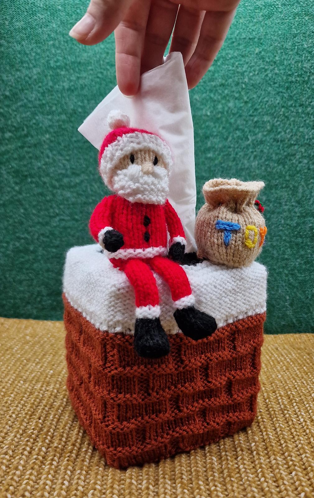 "Santa's Delivery" Tissue Box Cover