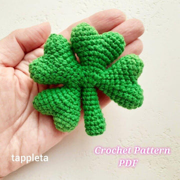 Four leaf clover crochet pattern, Lucky charm St Patricks day, Good luck keychain clover, Amigurumi leaf decor crochet