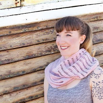 Bagatelle Cowl