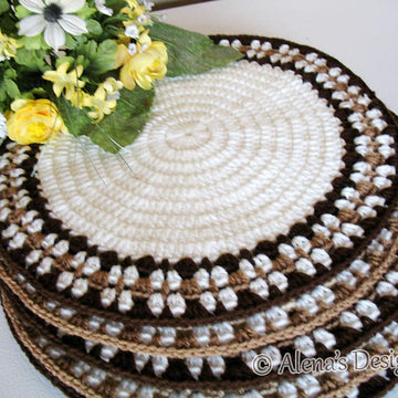 Intricate Banded Placemat