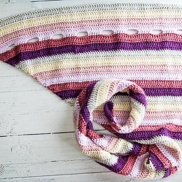 Ruffled Keyhole Boomerang Scarf