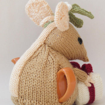Christmas Mistletoe Mouse Tea Cosy