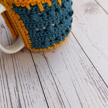 Pillars 'n' Spikes Mug Cozy