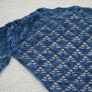 Pyramid shawl