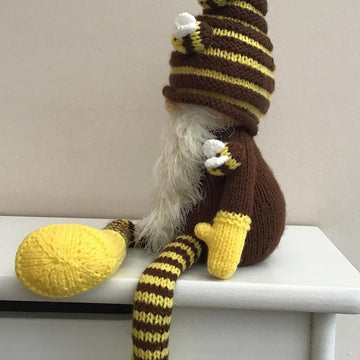 Bumble gnome shelf sitter
