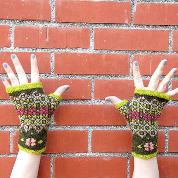 Ice Ribbons mitts