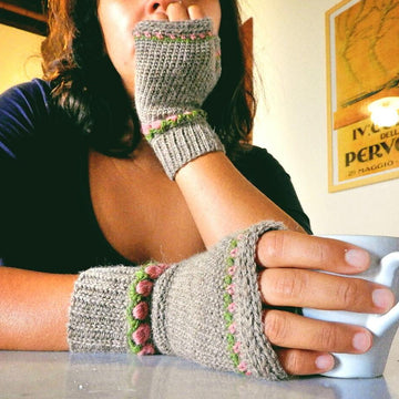 Tulip Fingerless Mittens