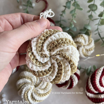 Swirly Bauble No. 3