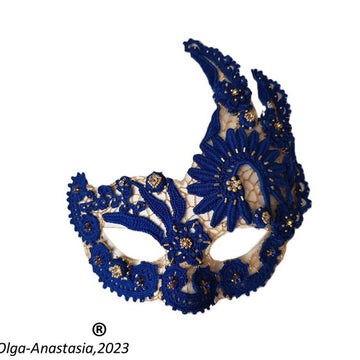 Carnival lace blue crochet mask 2.