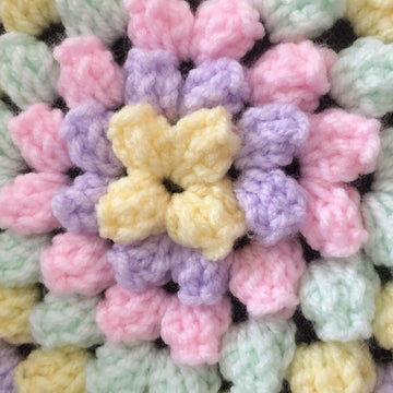 RAINBOW GRANNY