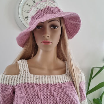 Crochet hat for spring