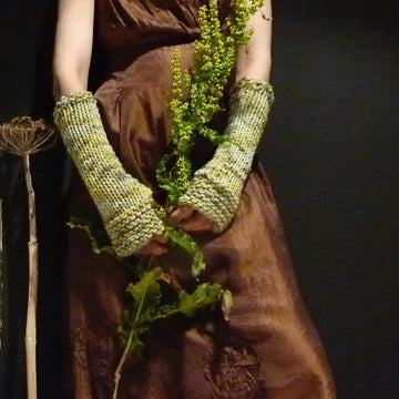 INNER WILD Botanica Mitts