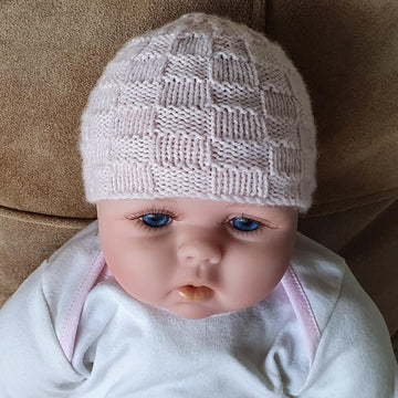 Whitney - 4ply baby beanie