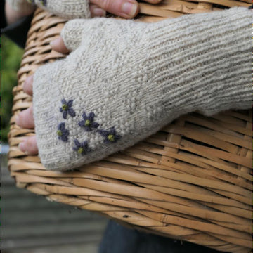 Lazy Daisy Fingerless Mitts