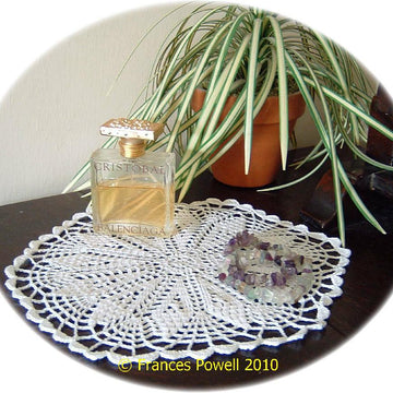 Hexagonal doily