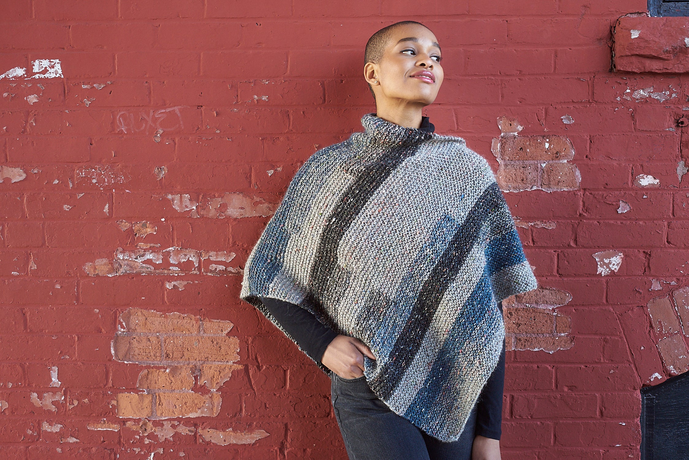 Olneyville Poncho in Berroco Providence - Downloadable PDF