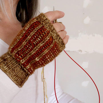 Hammy Fingerless Mitts