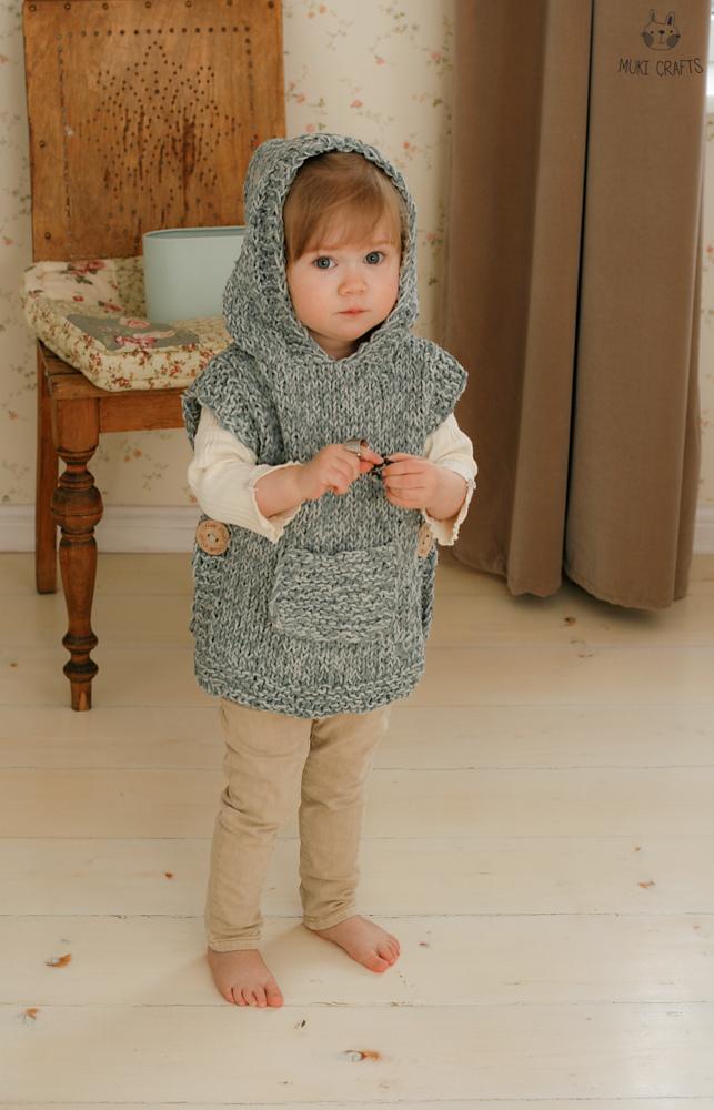 Hooded poncho Phoebe