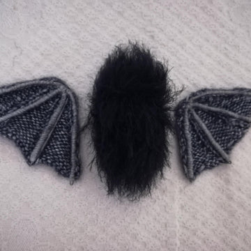 Handmade Halloween Bat Knitting Pattern for Cute Toy Pendant