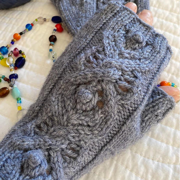 Bumble Fingerless Mitts