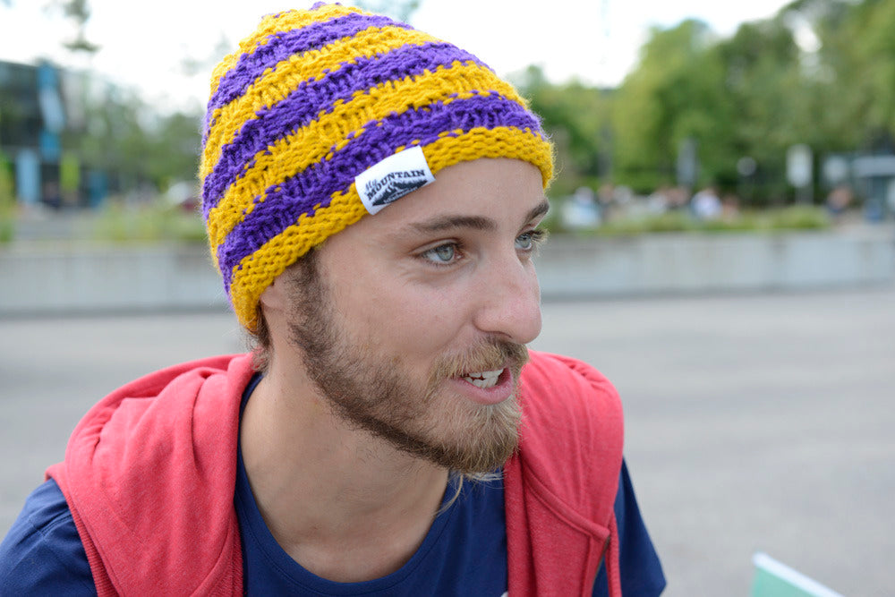 Sideline Mountain Hat in Schachenmayr Lova Fan - Downloadable PDF