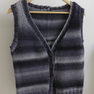 Roxie - ladies vest in 2 styles