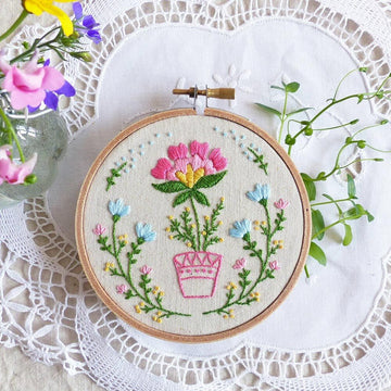 Tamar Flowerpot Printed Embroidery Kit - 4in