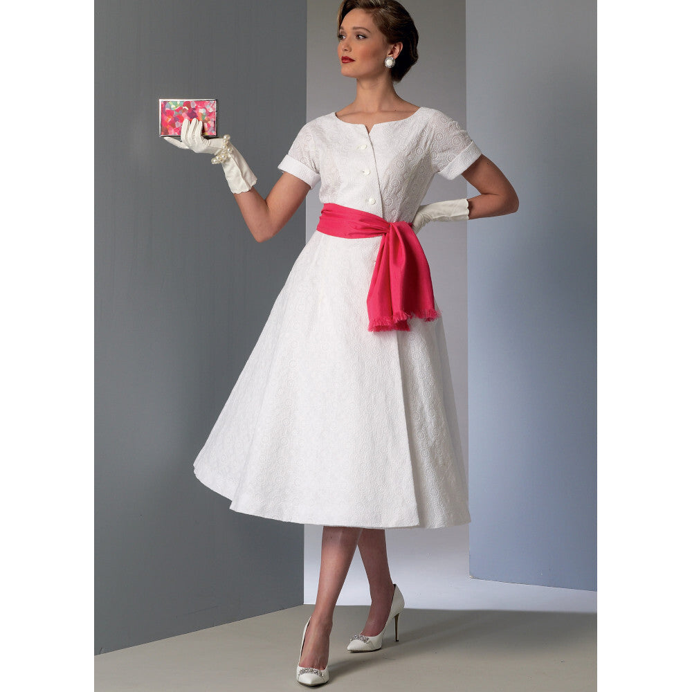 Vogue Misses' Dress and Sash V9105 - Sewing Pattern