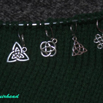 Seidr Cabled Hood, Headband & Wrist Cuffs