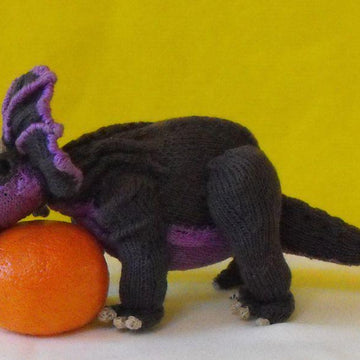MICRO TRACY TRICERATOPS TOY DINOSAUR KNITTING PATTERN