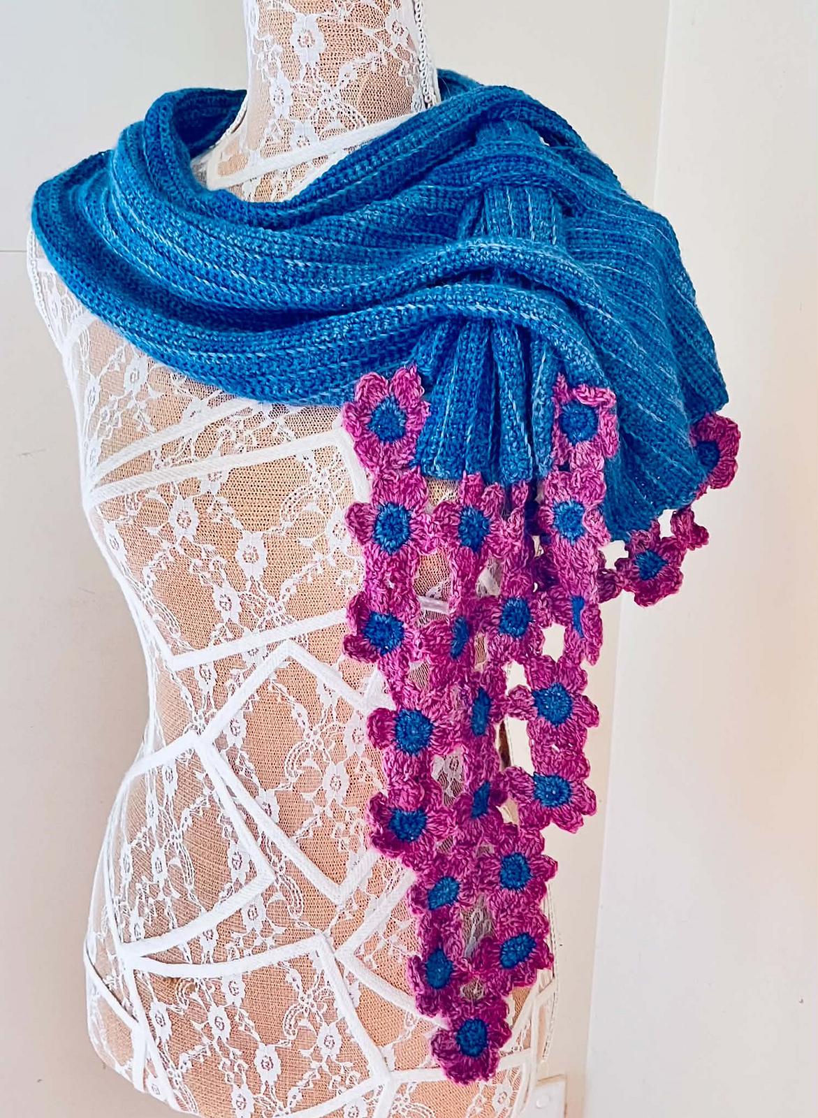 Fontaine De Fleurs Scarf Wrap