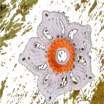 Crochet narcissus flower