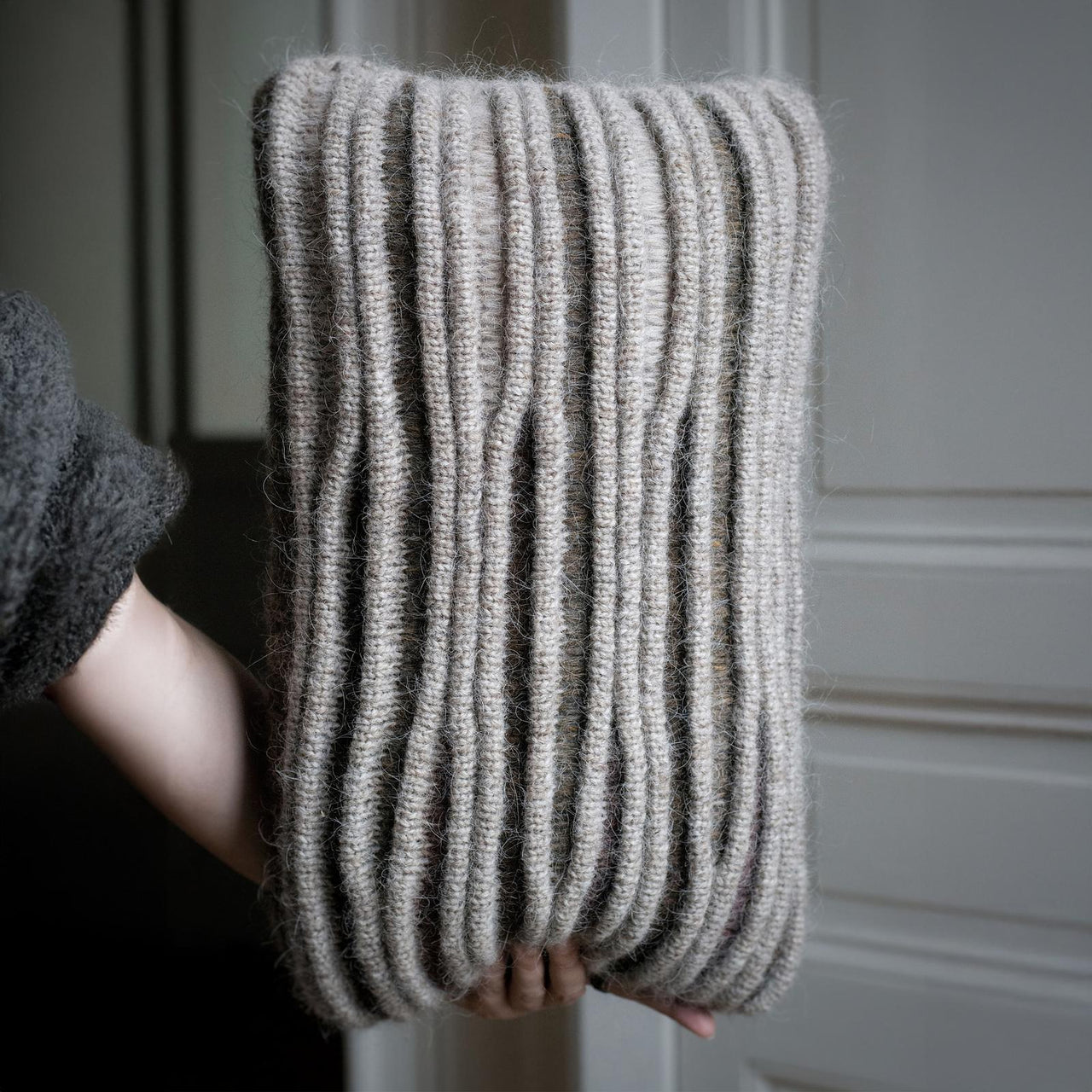 WAVES Cushion