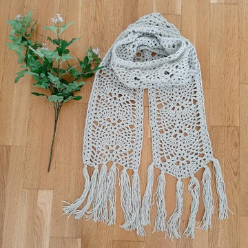 Fanny Scarf with fringe